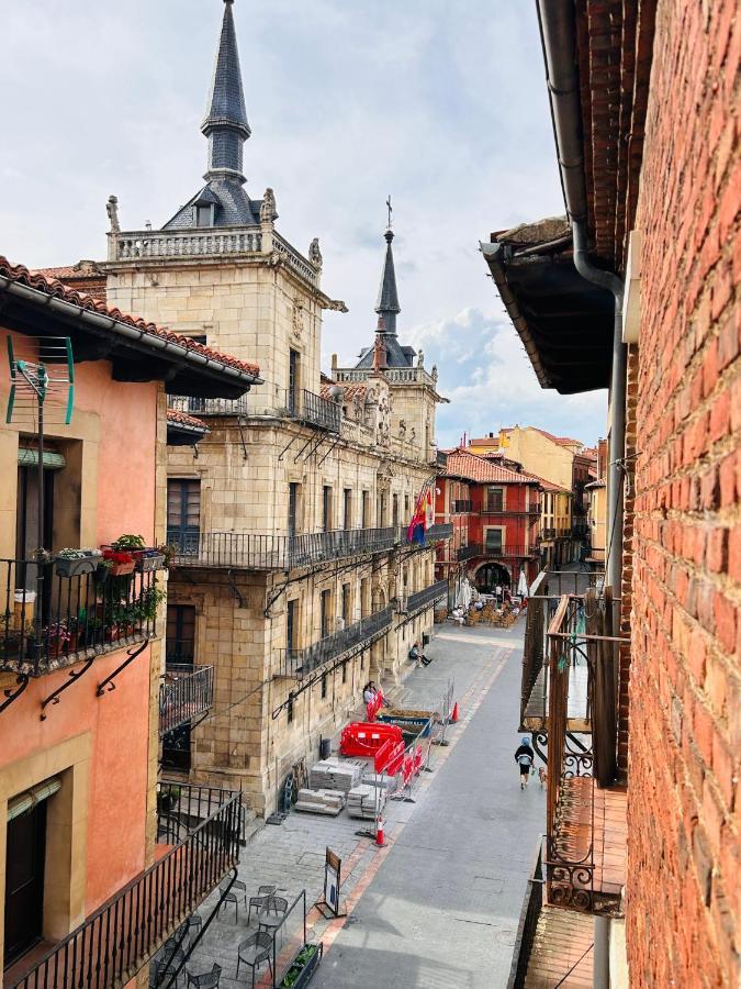 Plaza Mayor Leon - Bohemia Exteriér fotografie